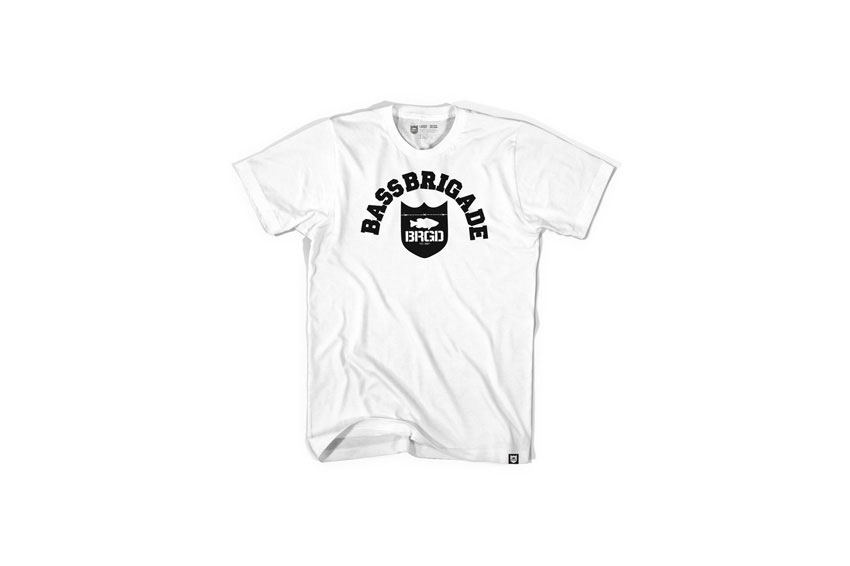 BASS BRIGADE SHIELD LOGO TEE WH-WHITE